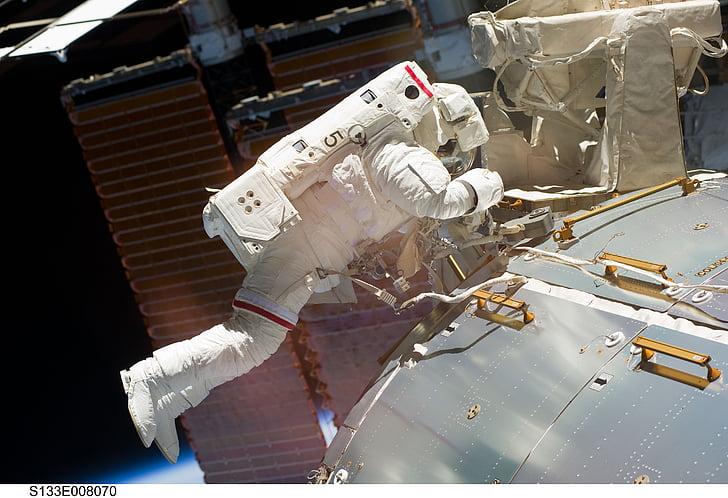 astronaut, spacewalk, iss, tools, suit, pack, tether
