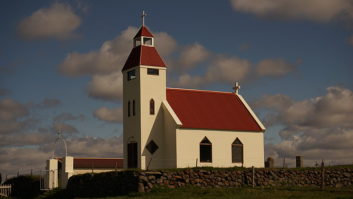 Kilise, İzlanda, Highlands
