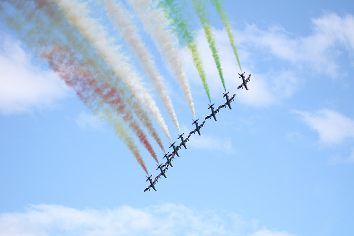 frecce tricolori, αεροσκάφη, αεροπλάνα, αεροπορική επίδειξη, Bray αέρα οθόνη, ακροβατικά