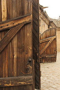 Brána, dřevěné dveře, brány, dřevěná vrata, stará brána, dveře, vchod