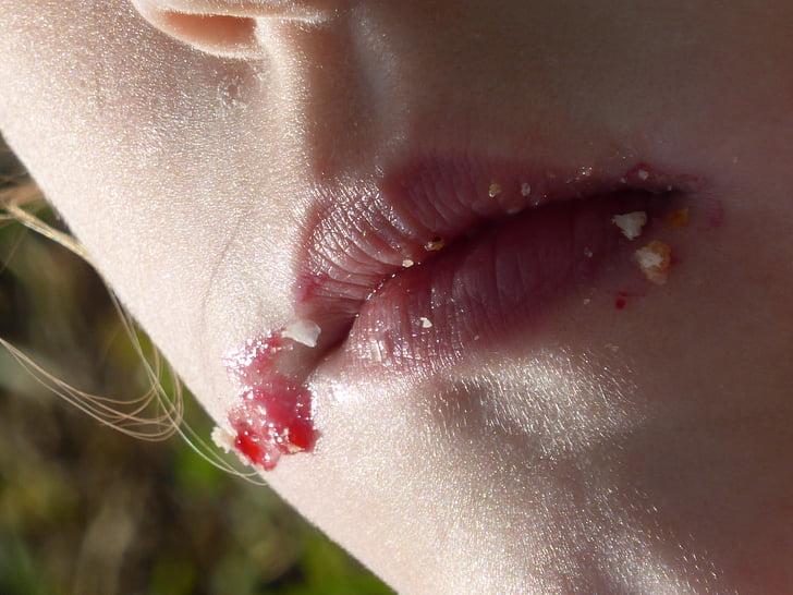 mouth, child, child's mouth, eat, crumb, skin, lips