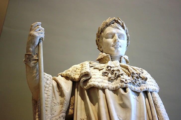 Napoleón, escultura, Louvre