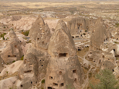 Uçhisar (Uchisar), Kapadokya, Nevşehir, Türkiye, Rock daireler, Konut, tüf daire