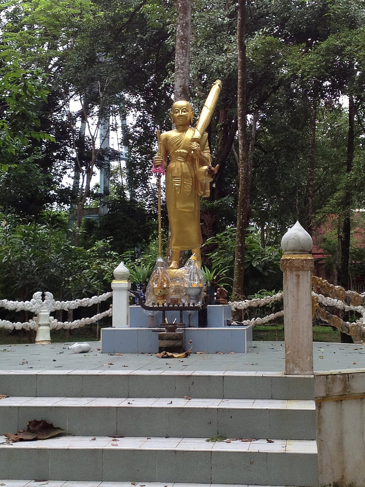 reliģija, Chanthaburi, Buddha kopsavilkums