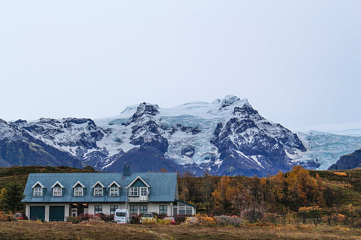 blau, casa, envoltat, arbres, cobert de neu, muntanya, neu