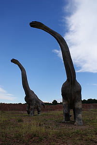 dinosaur, stor dinosaur, Krasiejów, jurapark, jurassic park, blå himmel, blå