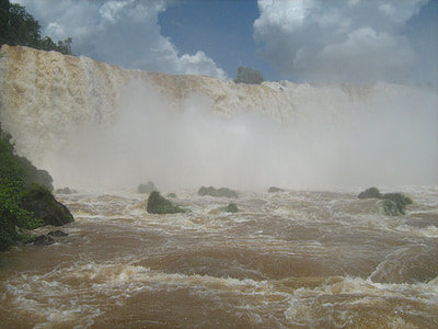 chute d’eau, Brésil, Iguaçu
