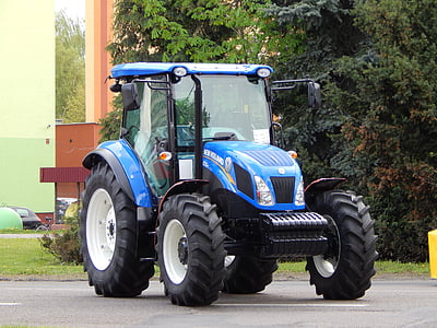 traktor, mezőgazdasági gép, előnézet