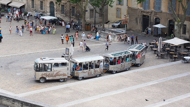 avignon, pope palace square, tourists, bike, places of interest, to watch, visit