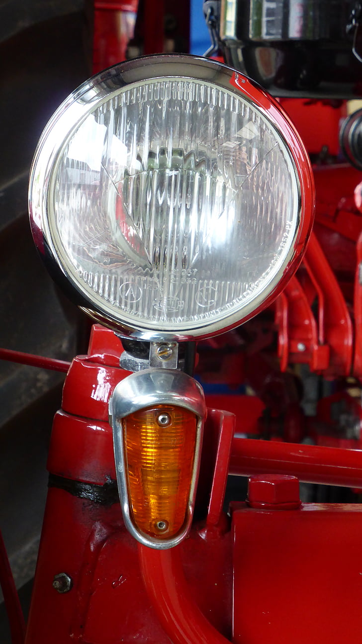 spotlight, tractor, porsche, red nose, oldtimer, light, lamp