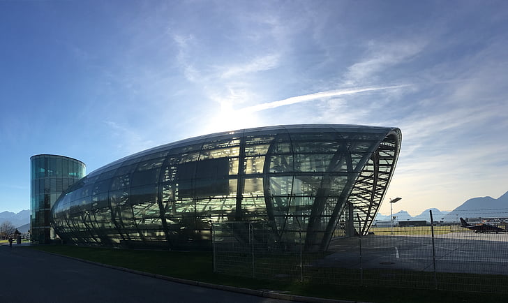 hangar, Salzburg, lufthavn
