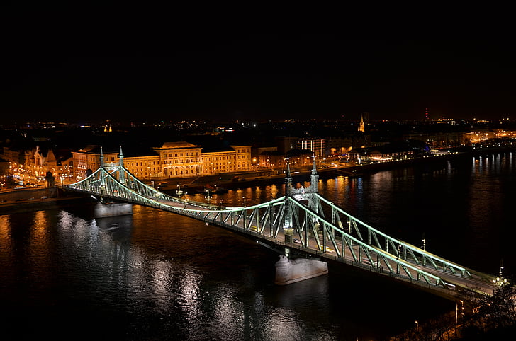 Budapešť, vo večerných hodinách, svetlo, Most, stvol, Dunaj, Gellert