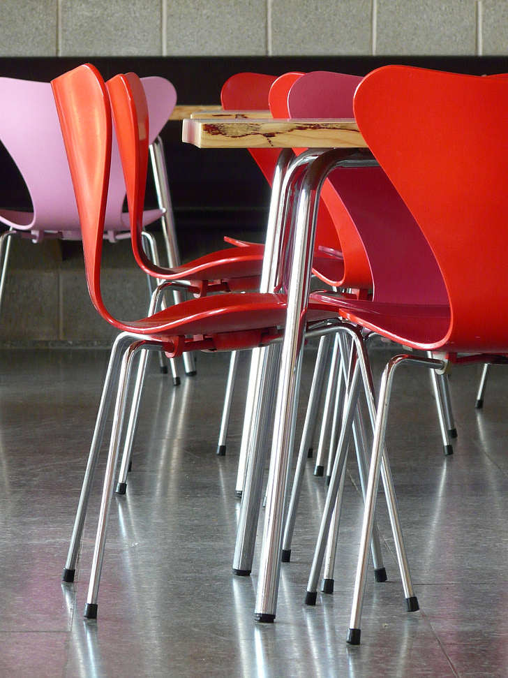 krzesło, opuszczanie siedziska., stół, metalu, z tworzyw sztucznych, kolorowe, siedzieć