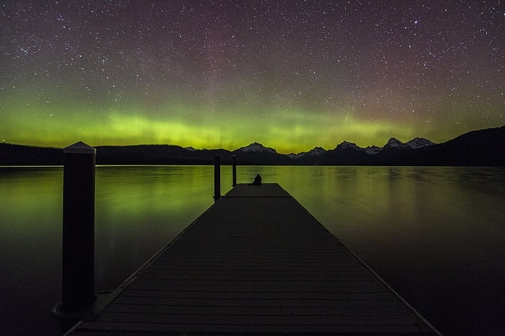 Aurora borealis, malam, cahaya utara, indah, air, refleksi, siluet