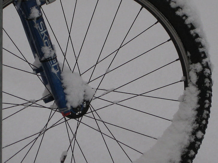 mountain bike, bike, wheel, mature, rim, spokes, snowed in