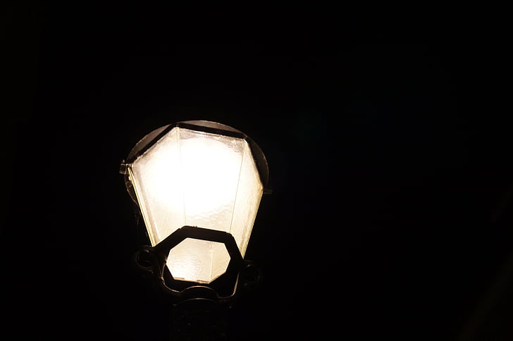 lampan, lykta, gatlykta, historiska gatubelysning, belysning