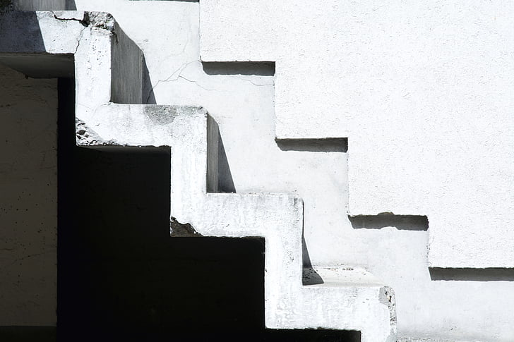 stopnice, domov, črno-belo, kontrast, bela, omet, stavbe