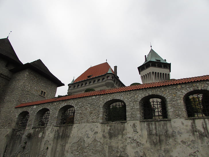 Smolenice, hrad, Slovensko, věž