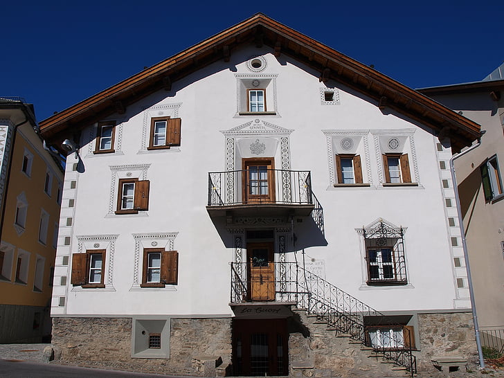 edifici, antiga casa, Suïssa, façana blanca, decoracions de finestra