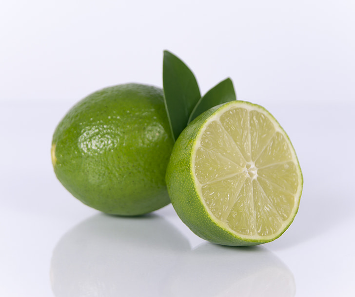 sliced lime, fruit, lime, slice, citrus, food, fresh