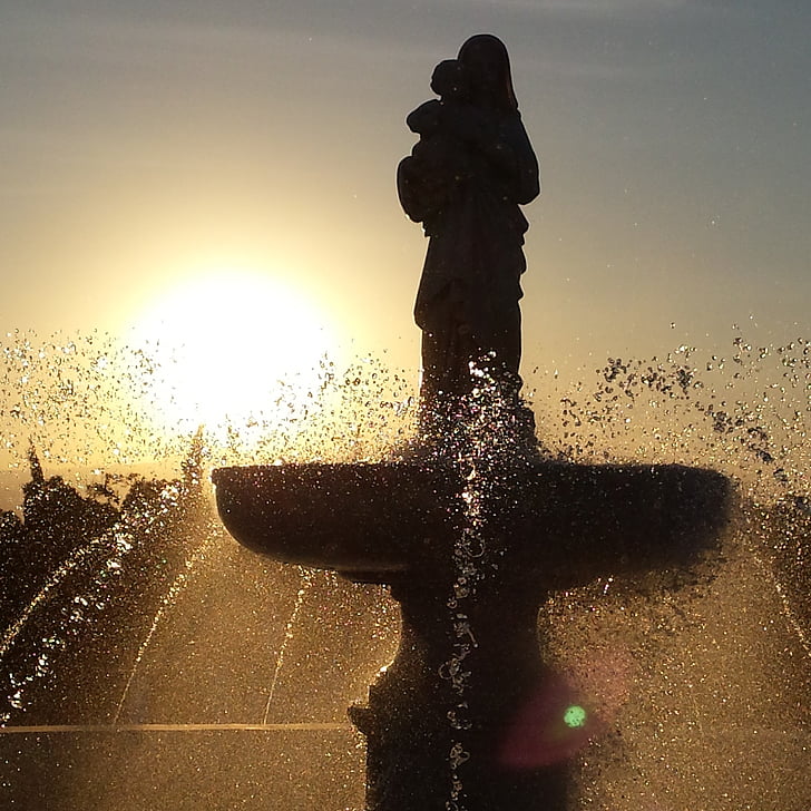source, water, jets, crystalline, sculpture, sunset, afternoon