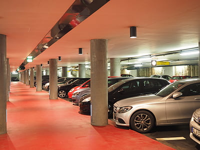 Parque de estacionamento do multi andares, Parque de estacionamento, nível de parque, Parque, espaço alternativo, nível de estacionamento, completo