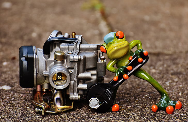 žaba, mechanik, skrutkovače, karburátor, obrázok, vidlicový kľúč, smiešny
