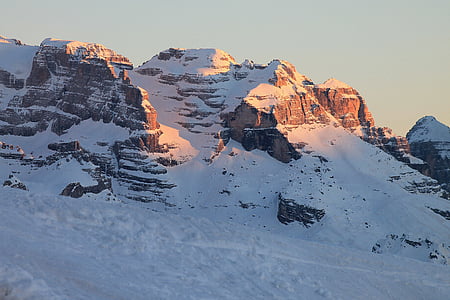 Dolomiti di baseins, Trentino, kalns, saulriets, sniega, daba