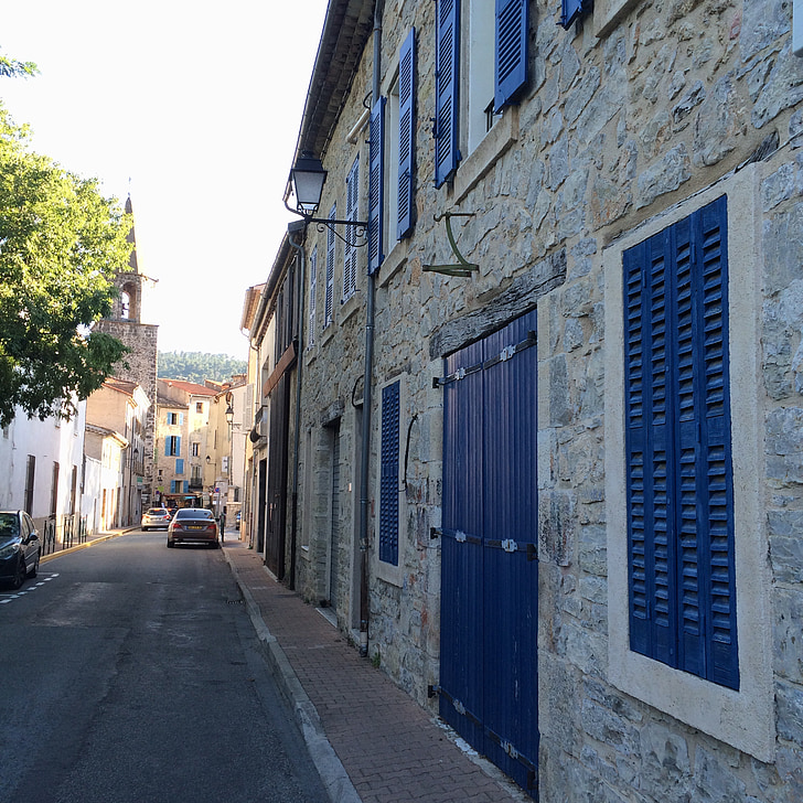 Franciaország, utca, autók, kék, redőnyök, ajtó, bargemon
