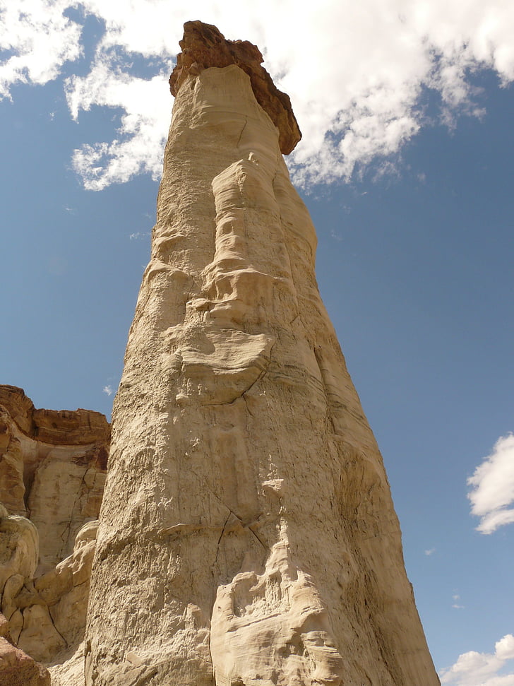 hoodoos blanco, Wahweap creek, Arizona, Estados Unidos, columna de la roca, piedra caliza, Pinnacle