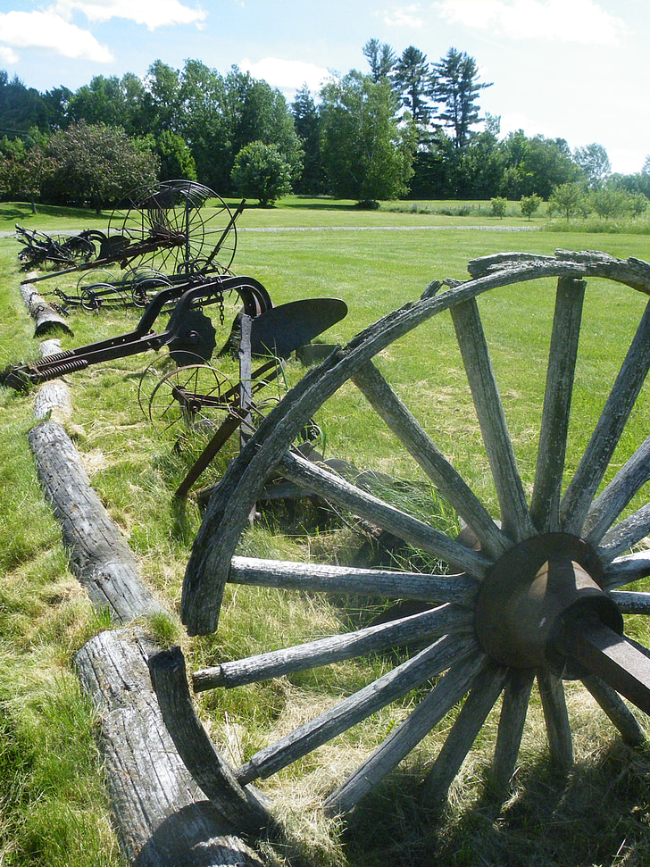 farm, wagon, wagon wheel, countryside
