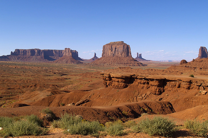 Monument valley, Utah, Amerikai Egyesült Államok, turisztikai látványosságok, sivatag, poros, táj