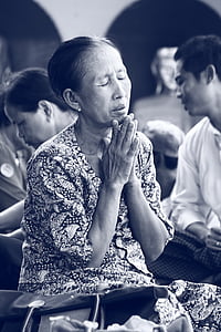 modliť sa, žena, Mjanmarsko, Barma, Ázia, chrám, budhistické
