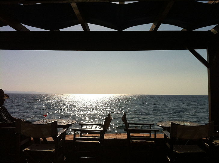 terrassa, Mar, l'estiu