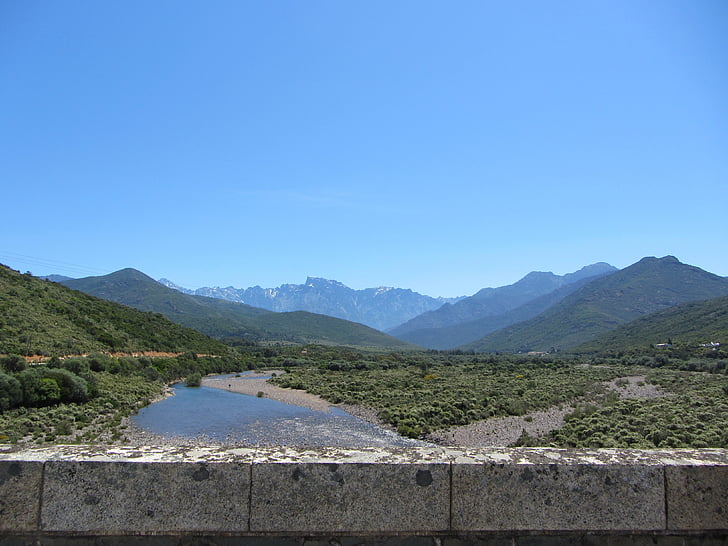 Corsica, fiume, pietre, montagne, natura