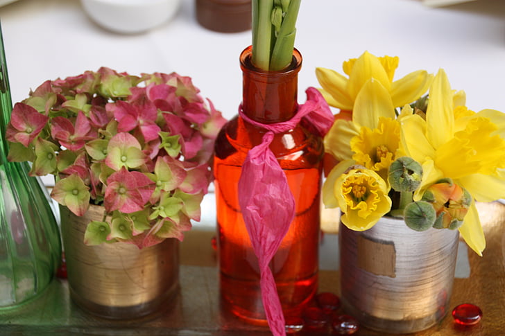 bordsdekorationer, blommor, färger, flaska, potta, jar