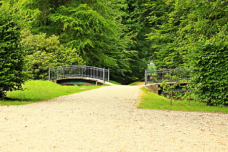 Pont, Parc, Ludwigslust-parchim, Parc del castell, Schlossgarten, carretera de grava, zona verda