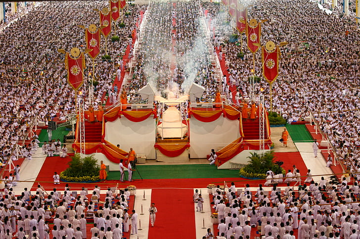 bouddhistes, foule, méditer, gens, Thaïlande, Wat, Phra dhammakaya