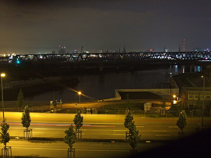 Hamburgo, Alemania, Puente de Elbe, noche