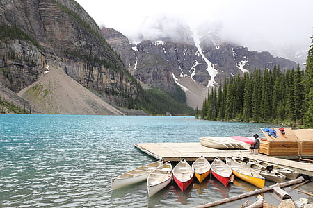 Jezioro Moraine, Banff, Kanada, Alberta, Jezioro, góry, dzień