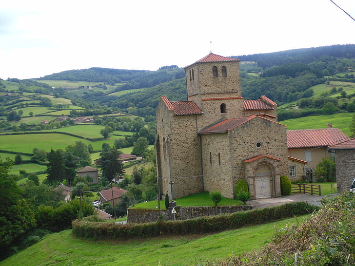 kostel, Romane, Beaujolais