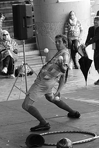 juggler, agility, entertainment, performance, juggling, concentration, ball