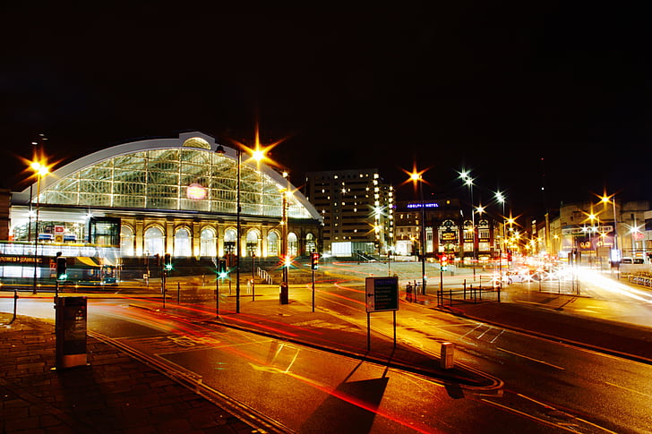 Liverpool, vlak, postaja, avto, pega, luči, železniški