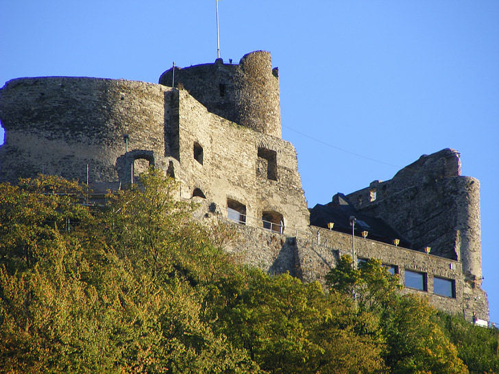 a Bernkastel, Németország, Castle, Fort, híres hely, történelem, építészet