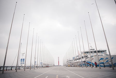 Вітрильний спорт площі, Травень четвертий квадрат, Центр Олімпійського плавання