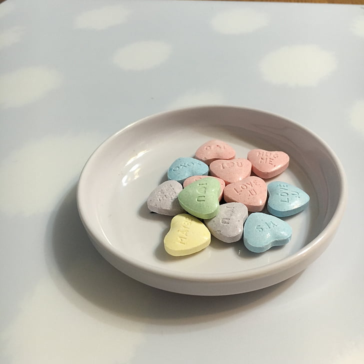 candy, candy hearts, valentine, valentines day