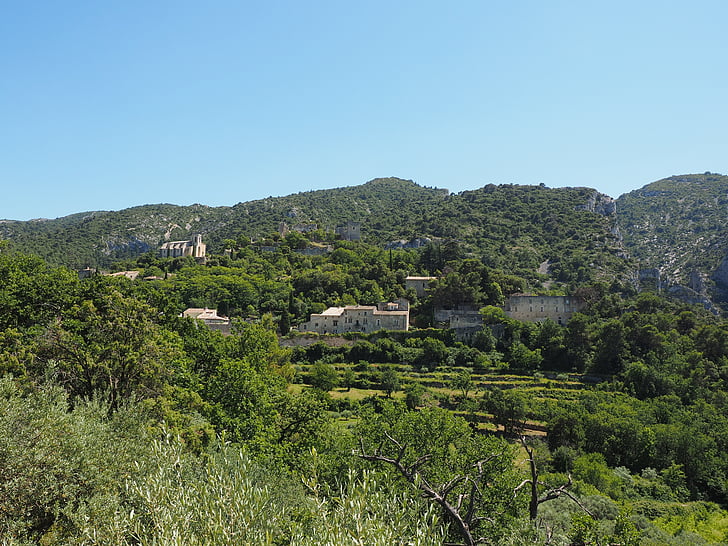 village, france, provence, oppede-le-vieux, oppede, department of vaucluse, provence-alpes-côte d'azur