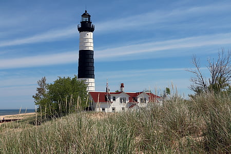 Lighthouse, Michigan, sommar, stranden, vid vattnet, vatten, kusten