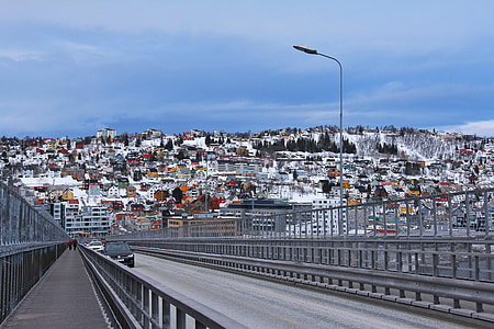 Tromso bridge, dych berúce, scénické, úžasné, sneh, tradičné, Nordic house