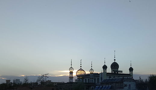 Masjid, matahari terbenam